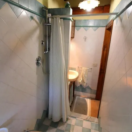 Perelli Sleeps 5 Pool Wifi Bucine